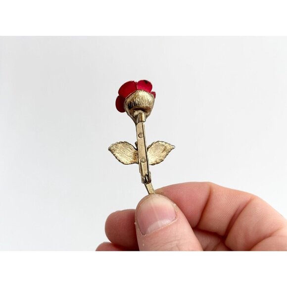 Avon Gold Rosebud Vintage Lavender Rhinestone Accented Gold T Floral Brooch - Picture 4 of 10